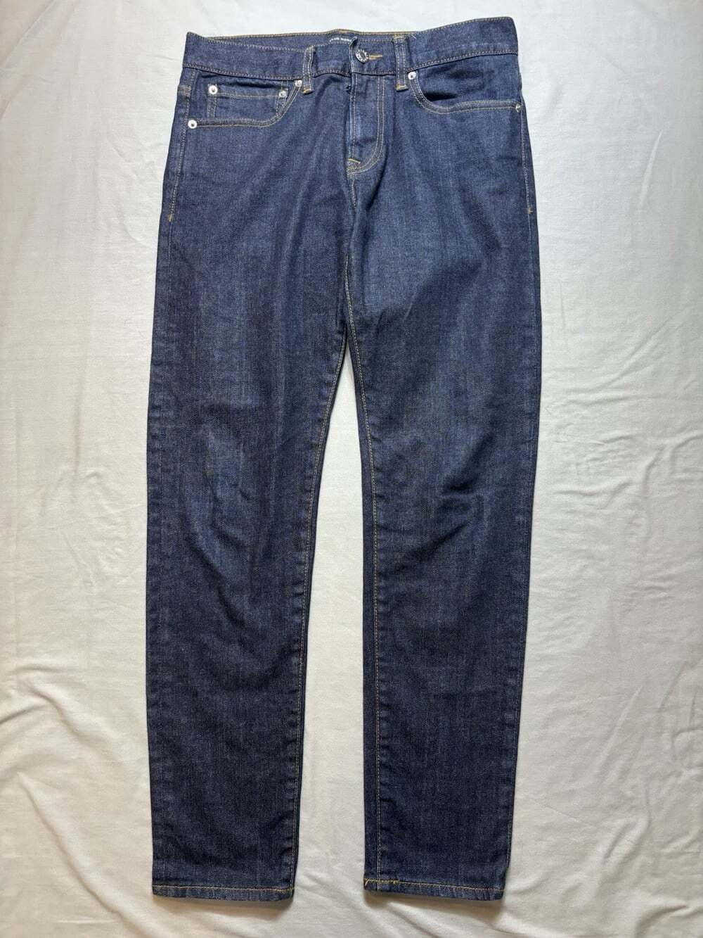 Club Monaco Men's Straight Jeans in Dark Indigo Blue